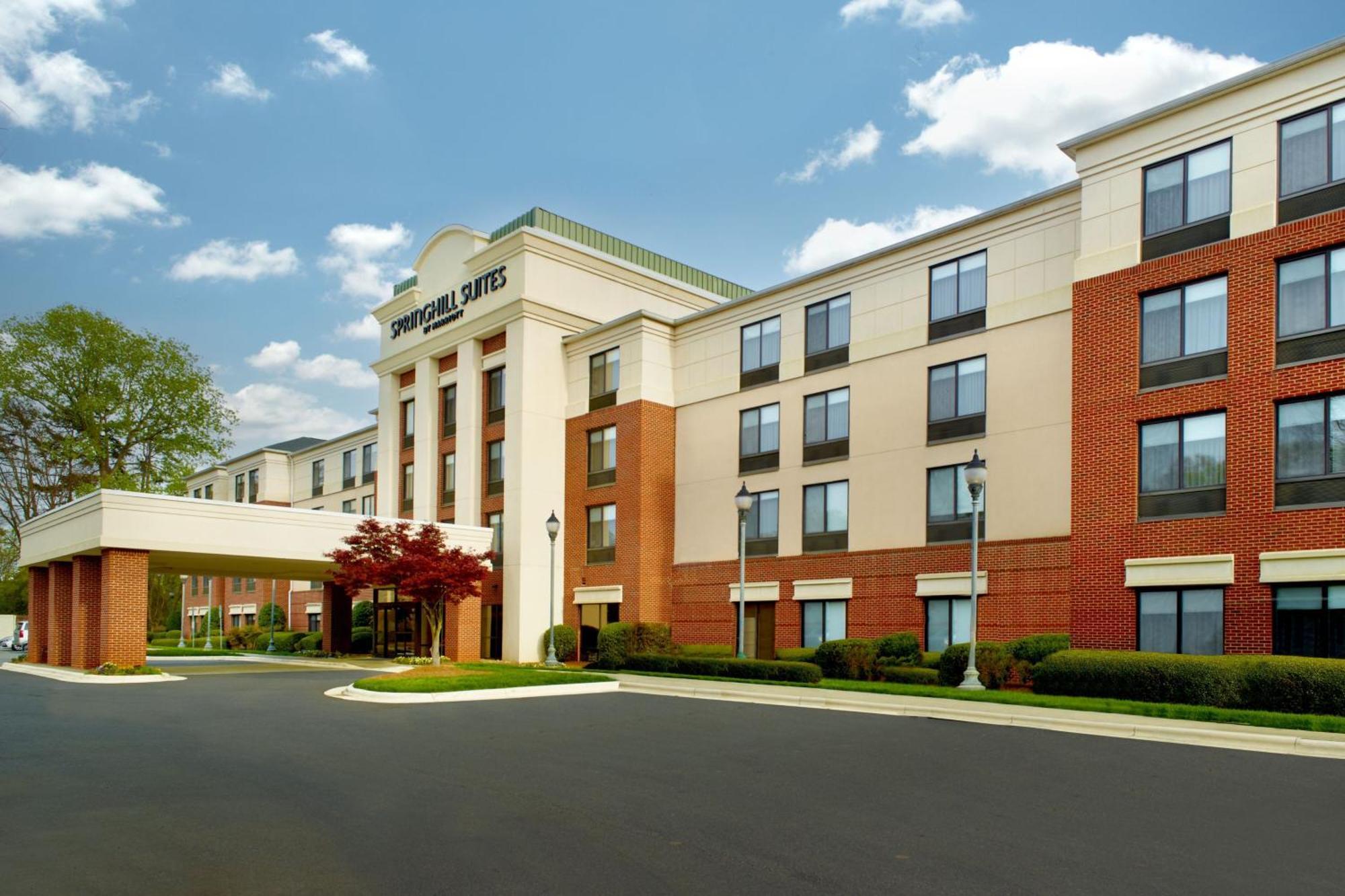 Springhill Suites Charlotte University Research Park Dış mekan fotoğraf